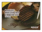 ROYCE' POTATOCHIP CHOCOLATE ORIGINAL BY BREAKING DOWN OLD CUSTOMS AND PRODUCING CONSISTENTLY ORIGINAL ITEMS, WE ARE PURSUING A NEW LEVEL IN CHOCOLATE ENJOYMENT. ROYCE' ORIGINAL ROYCE'