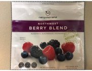 M METROPOLITAN MARKET NORTHWEST BERRY BLEND BLUEBERRIES, BLACKBERRIES, RASPBERRIES PERFECTLY RIPE BEST FLAVOR NORTHWEST ENLARGED TO SHOW DETAIL, CALORIES 80 PER 1 CUP SERVING VITAMIN C 40% PER 1 CUP S