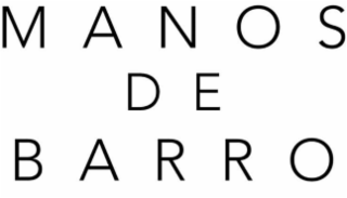 MANOS DE BARRO